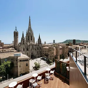 https://colon.topbarcelonahotels.com